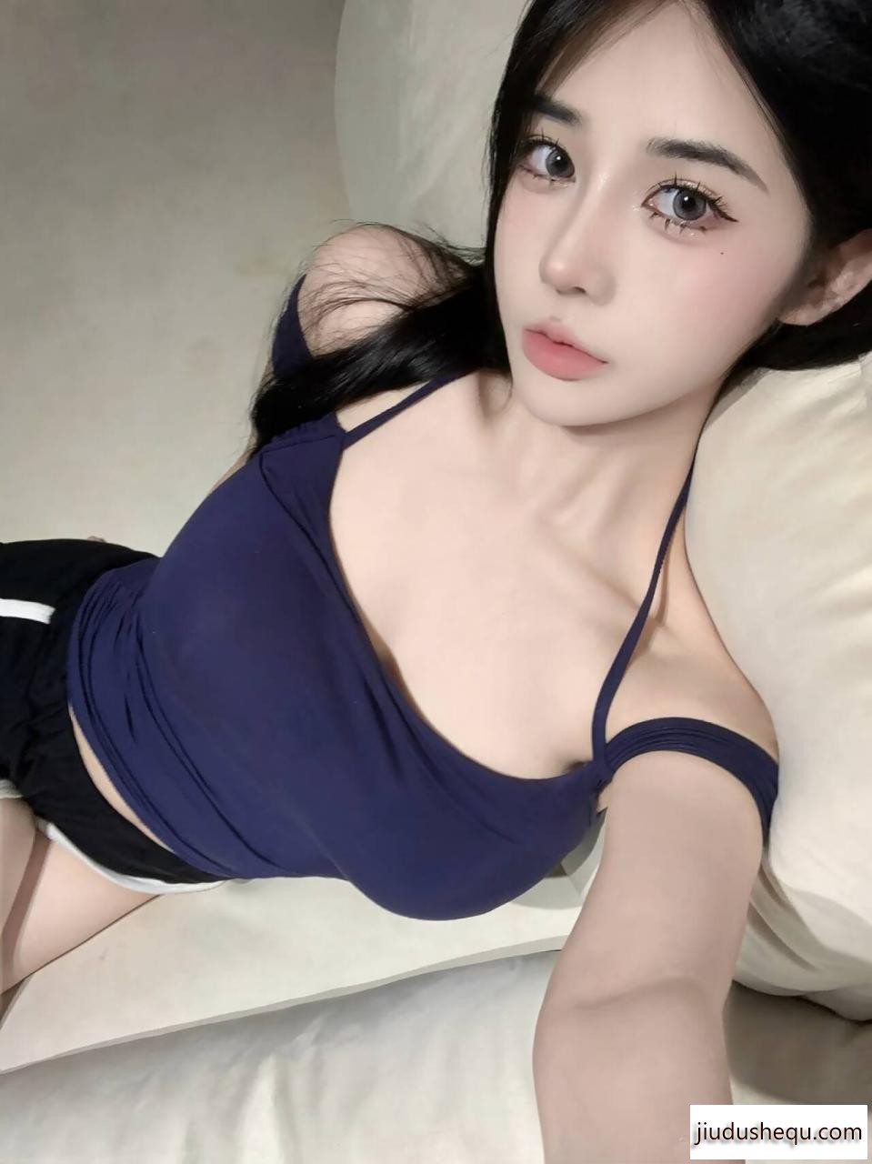 598DFE4FA663D9AFDADB1FEA0C39E4E1.jpg