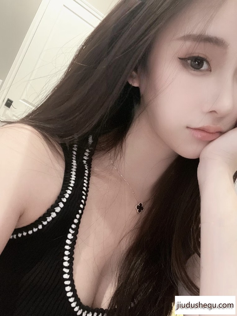 2D75D5ECFFB6B5DC1A349CD29B444AED.jpg