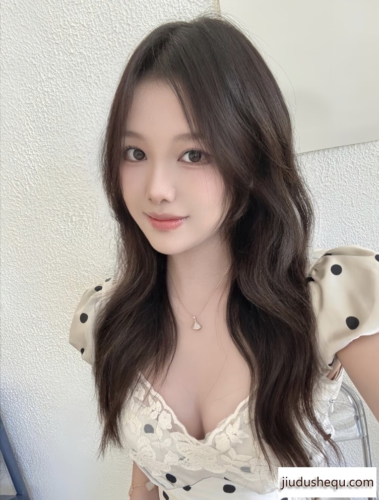 6BE11C7411CB253508D6CCDF610EEB67.jpg