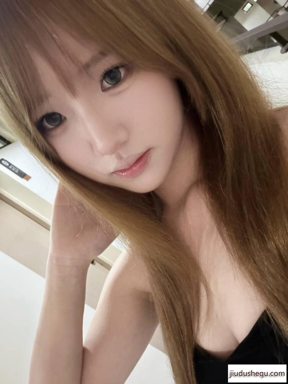 57238_RMMSQ6JT45QF2MR.jpg