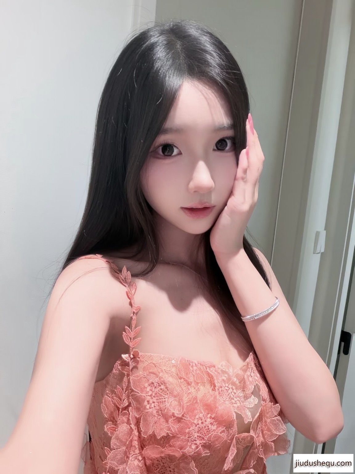29EF59958E2AC54427054401C3DB759D.jpg