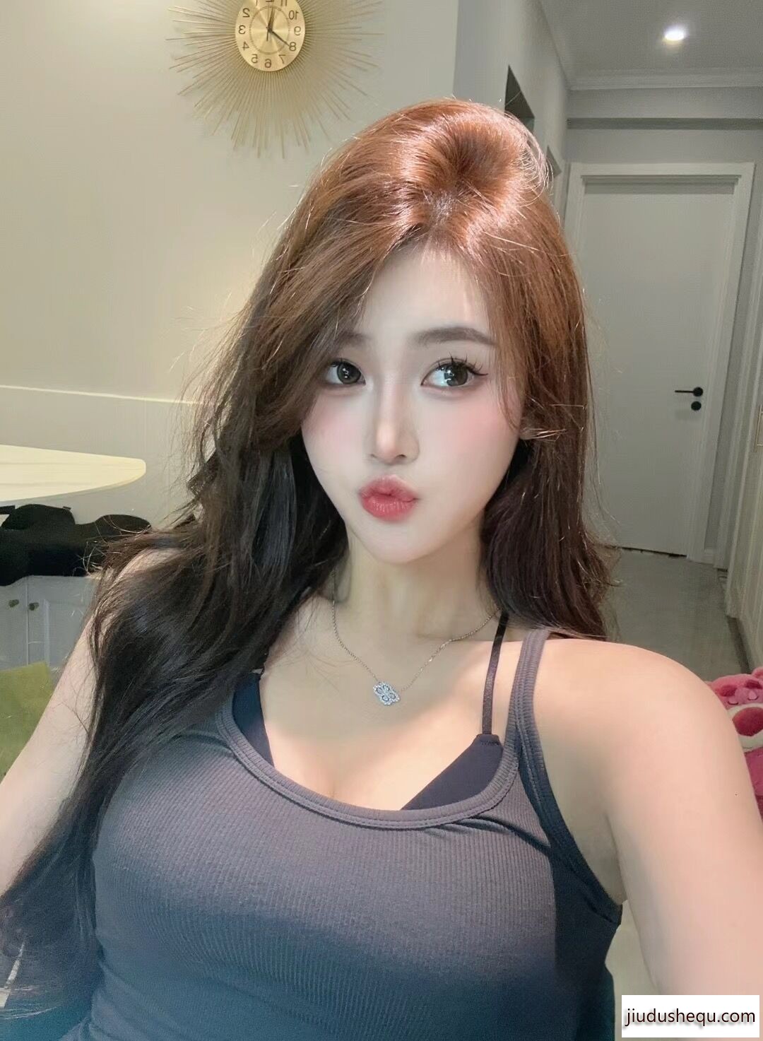 125199_TAH776U6DQZ48U2.jpg