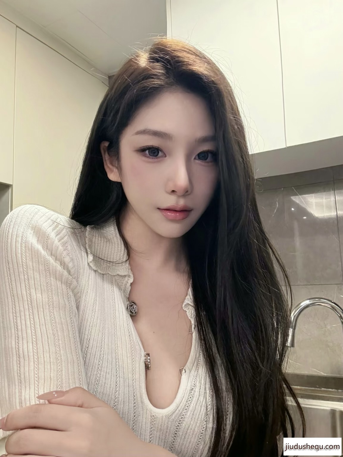 D1B0B9F6024043386EB18393EF3A2C17.jpg